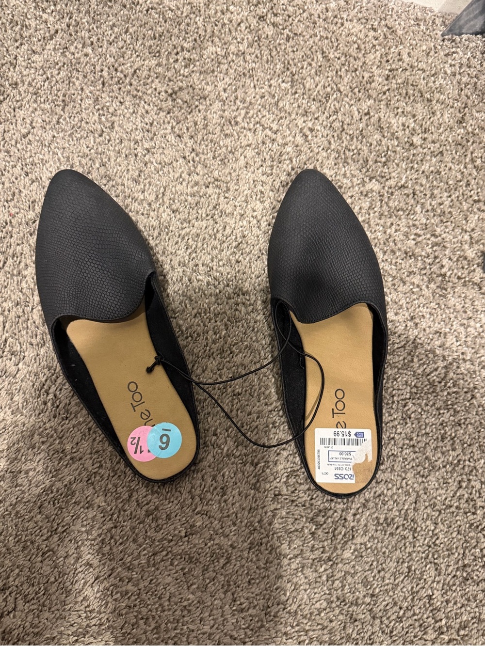 New Black Pointed D'Orsay Flats - Women's